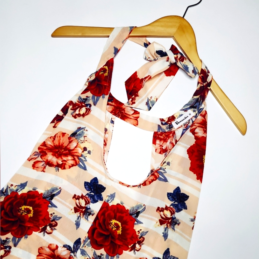 Vernacular Top